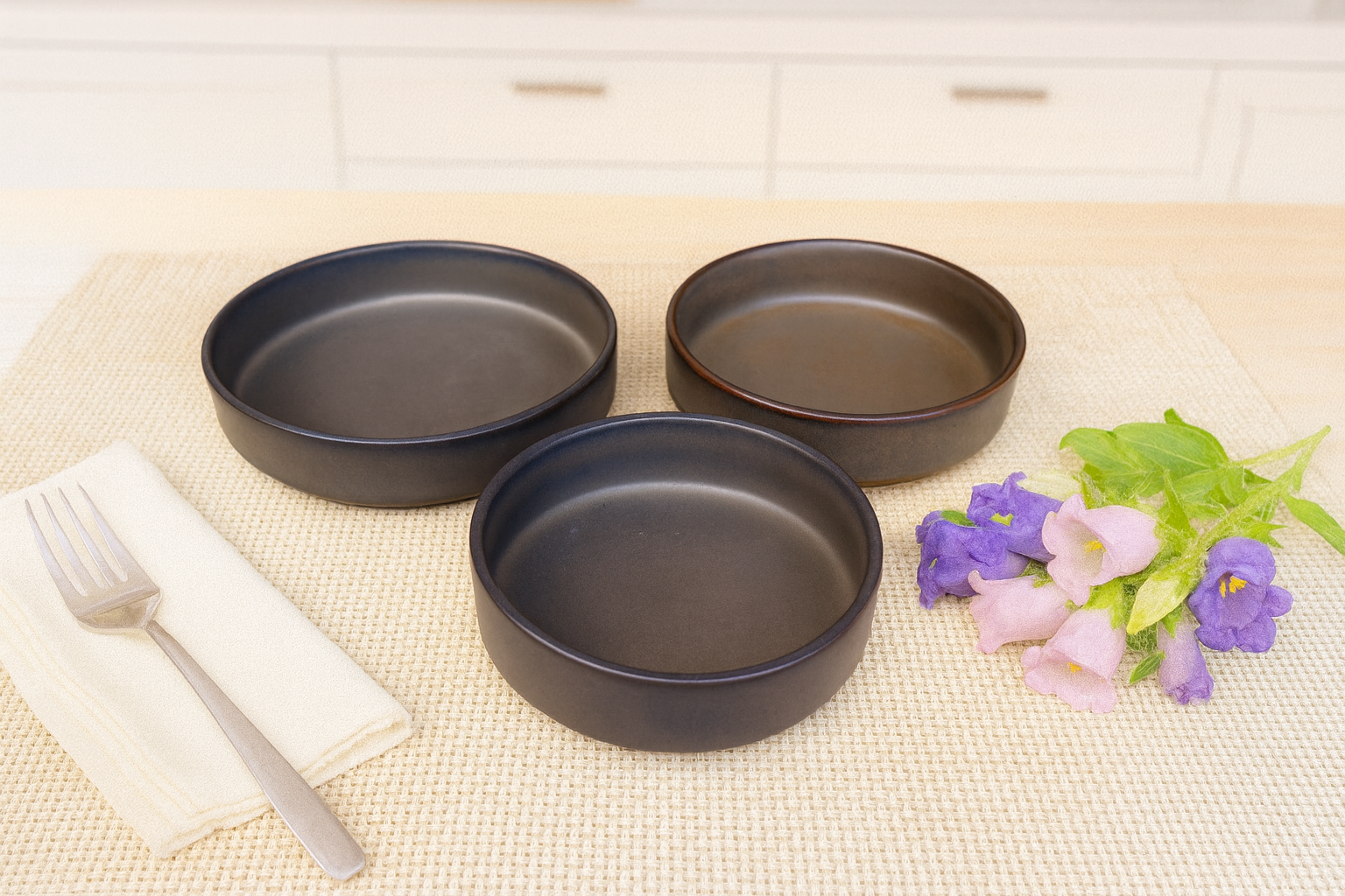 Matte Charcoal Ceramic Serving Bowls, Set of 3 – Khan Ceramic - Image 3